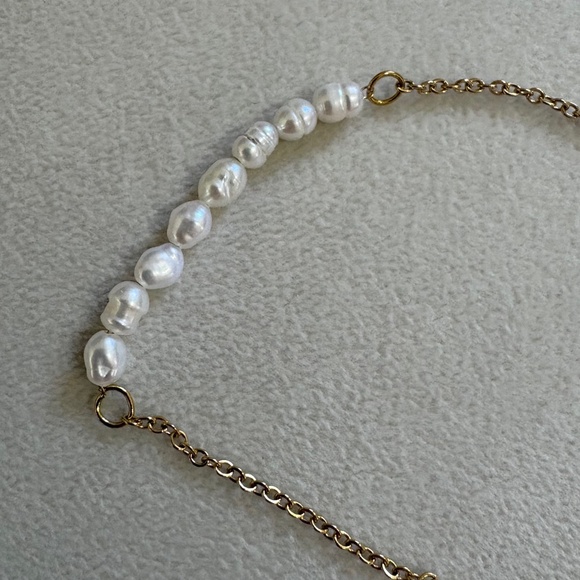 Gold Mini Freshwater Pearl Bracelet- Atolea - Picture 2 of 3